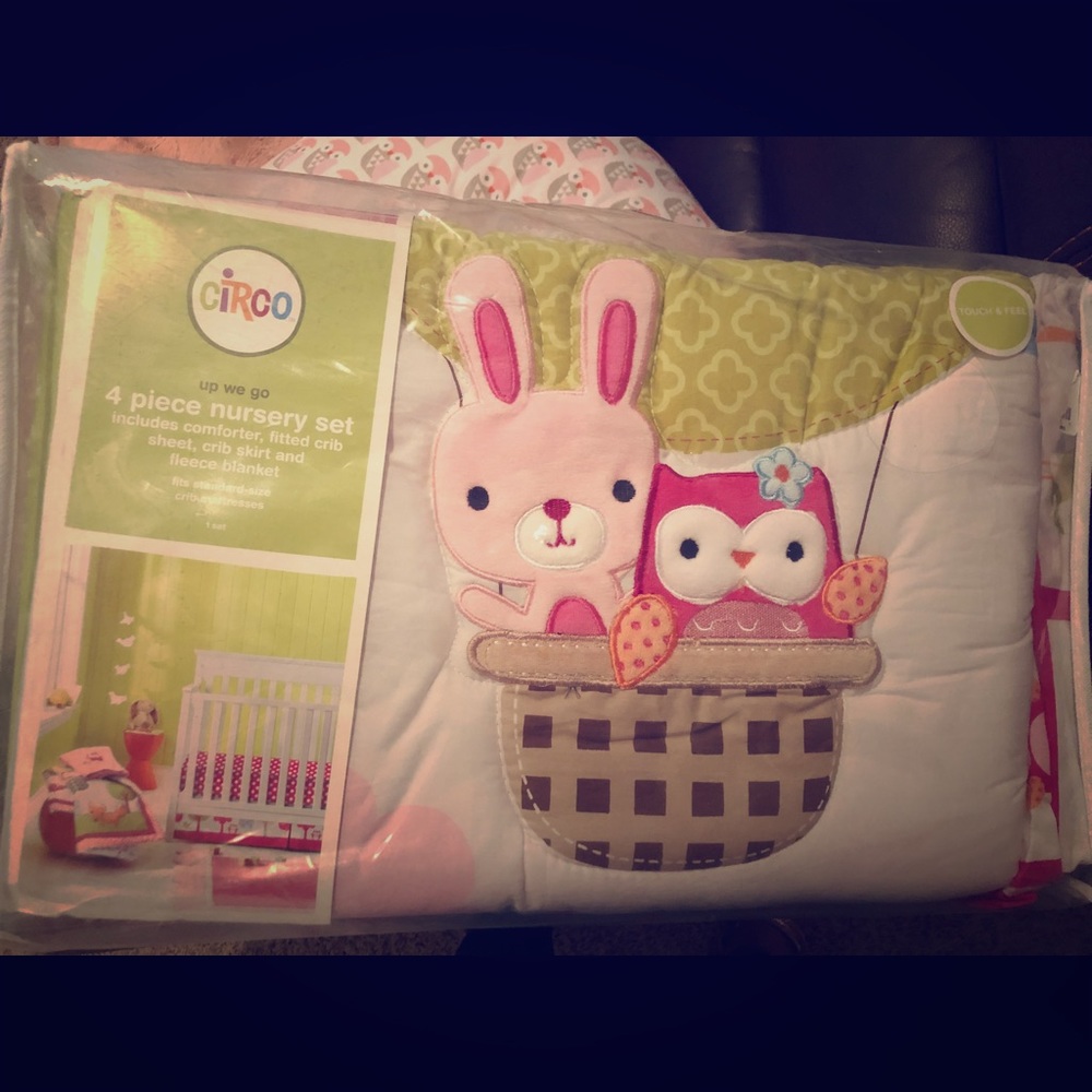4 pieces nursery set NEW BABY GIRLS